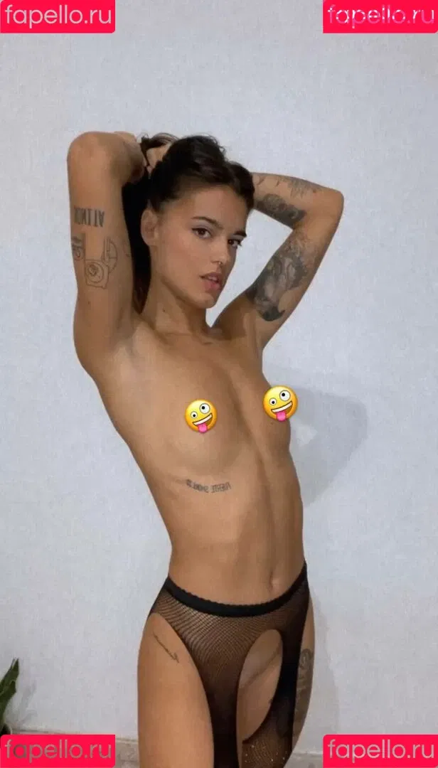 Luna Ventura Onlyfans Photo Gallery 