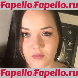 realmollysplace Onlyfans Photo Gallery 