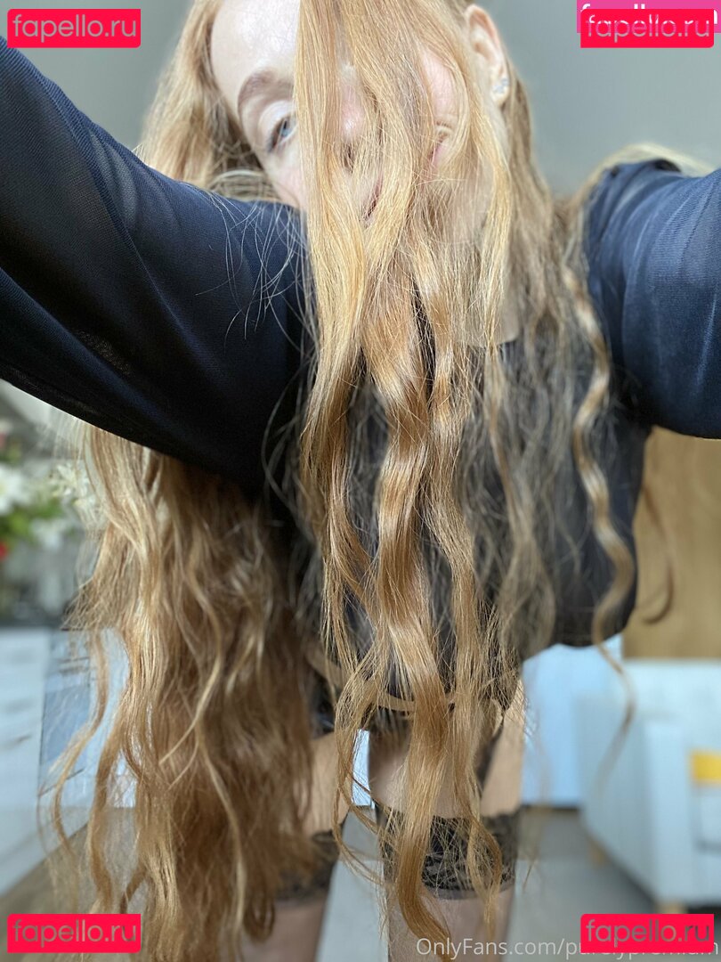 emmasofiacakes / purelypremium Onlyfans Photo Gallery 