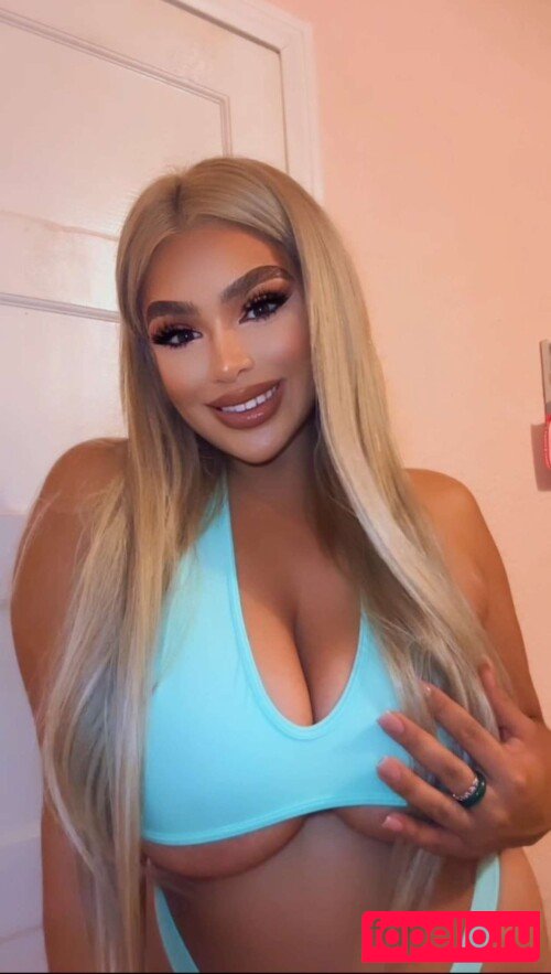 Iris Hsieh Nude Onlyfans Photo 4