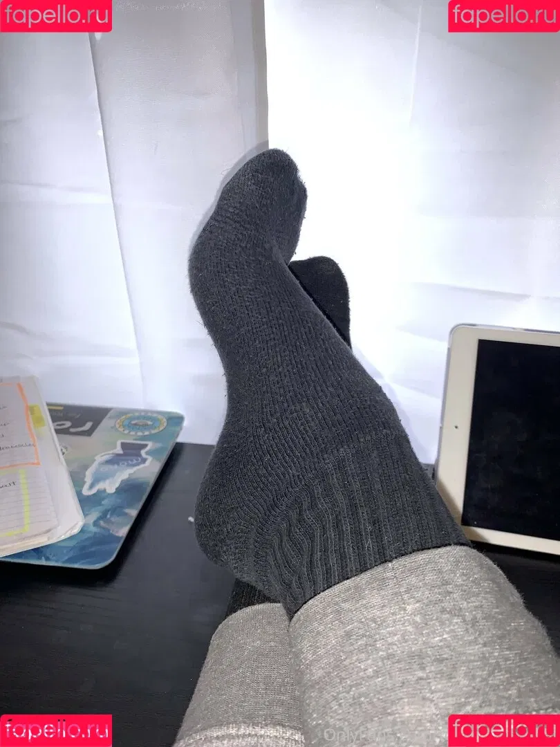 footgoddesskat Onlyfans Photo Gallery 
