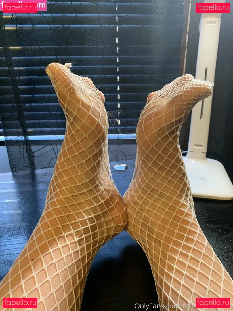 footgoddesskat Onlyfans Photo Gallery 