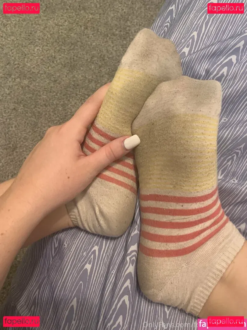 footgoddesskat Onlyfans Photo Gallery 