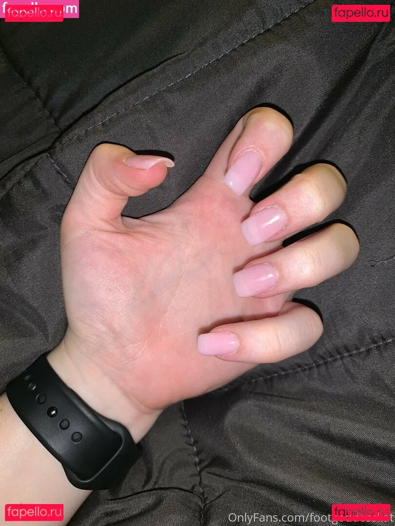 footgoddesskat Onlyfans Photo Gallery 