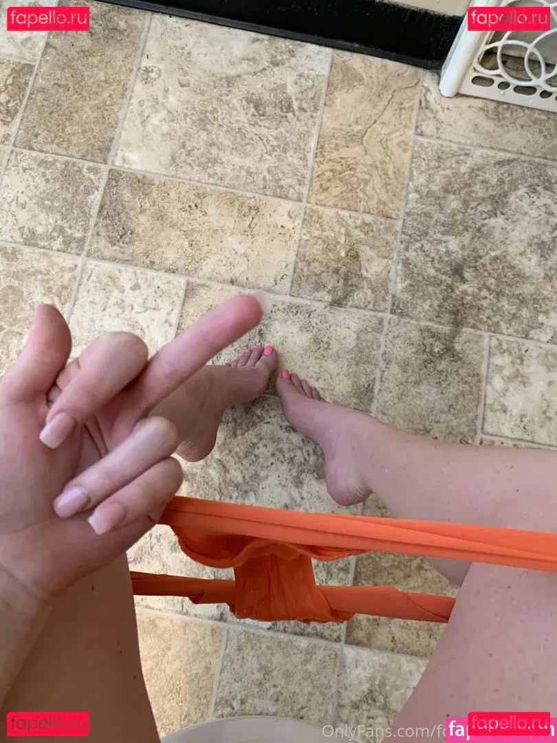 footgoddesskat Onlyfans Photo Gallery 