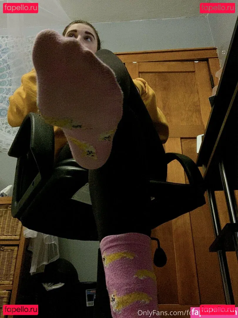 footgoddesskat Onlyfans Photo Gallery 