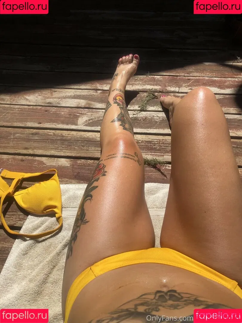saberonstage Onlyfans Photo Gallery 