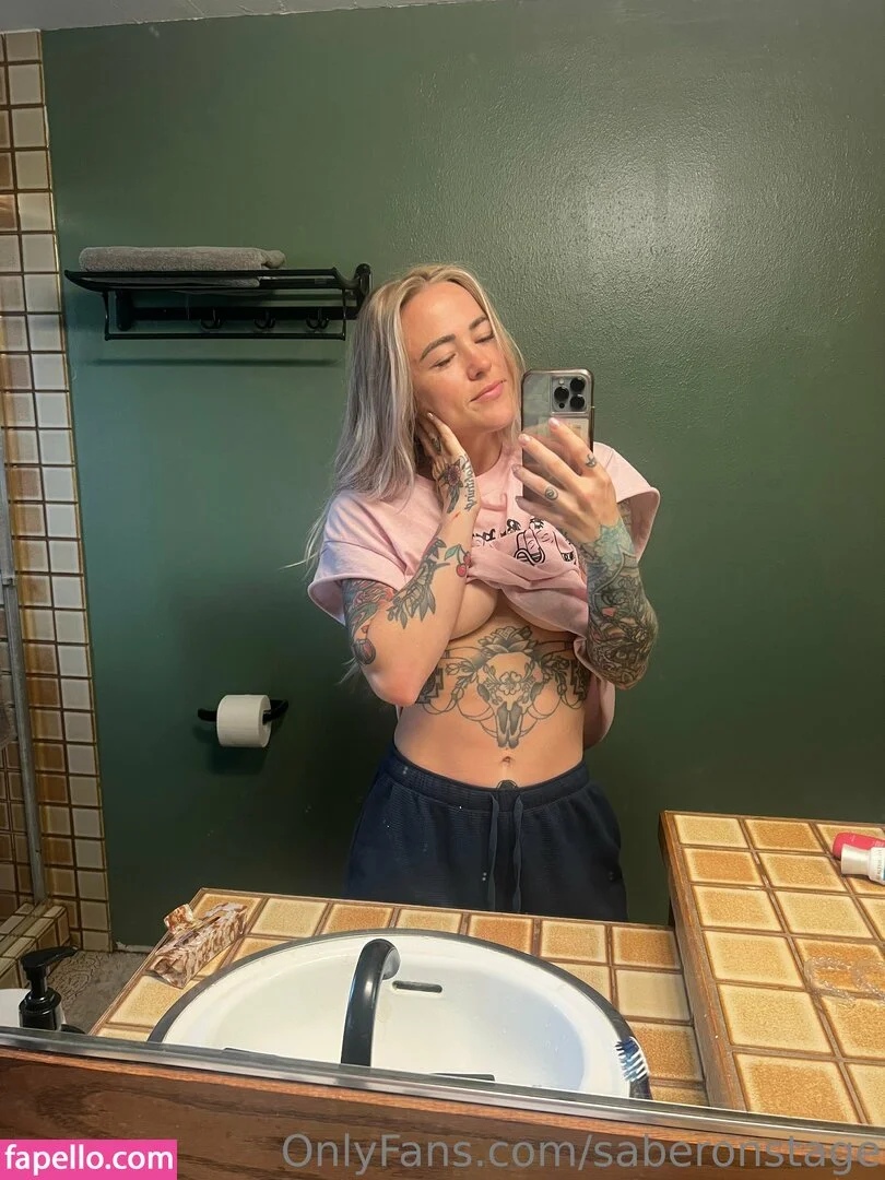 saberonstage Onlyfans Photo Gallery 