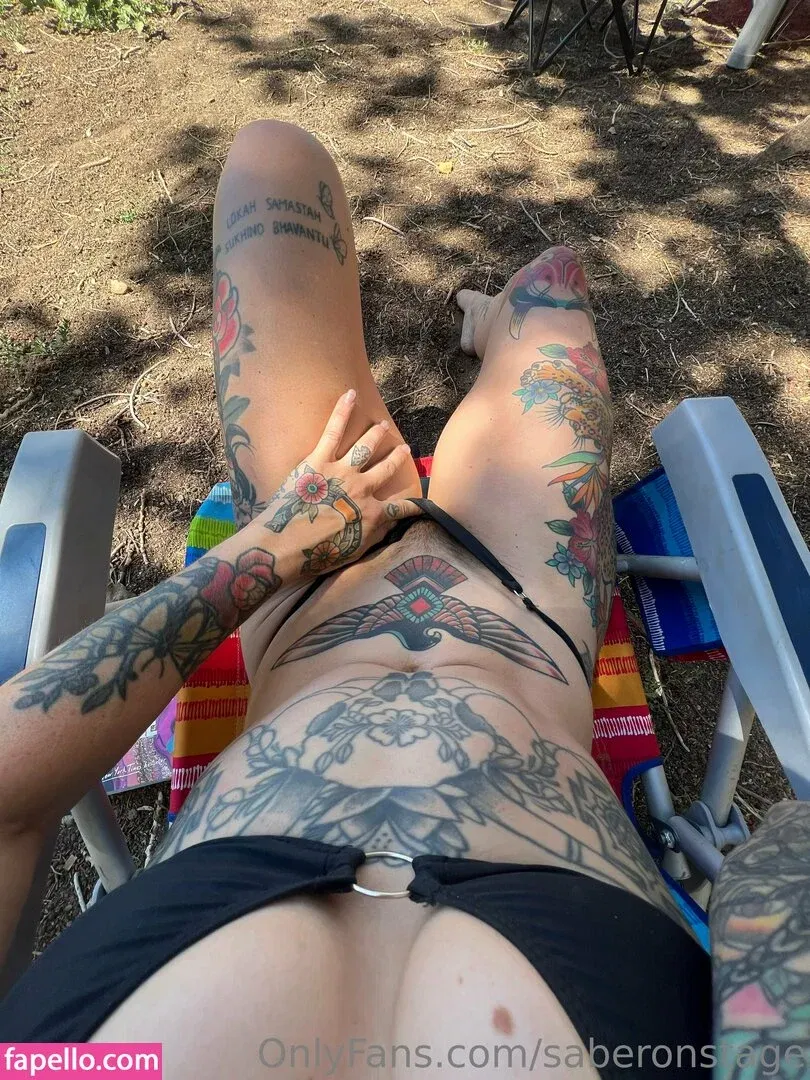 saberonstage Onlyfans Photo Gallery 