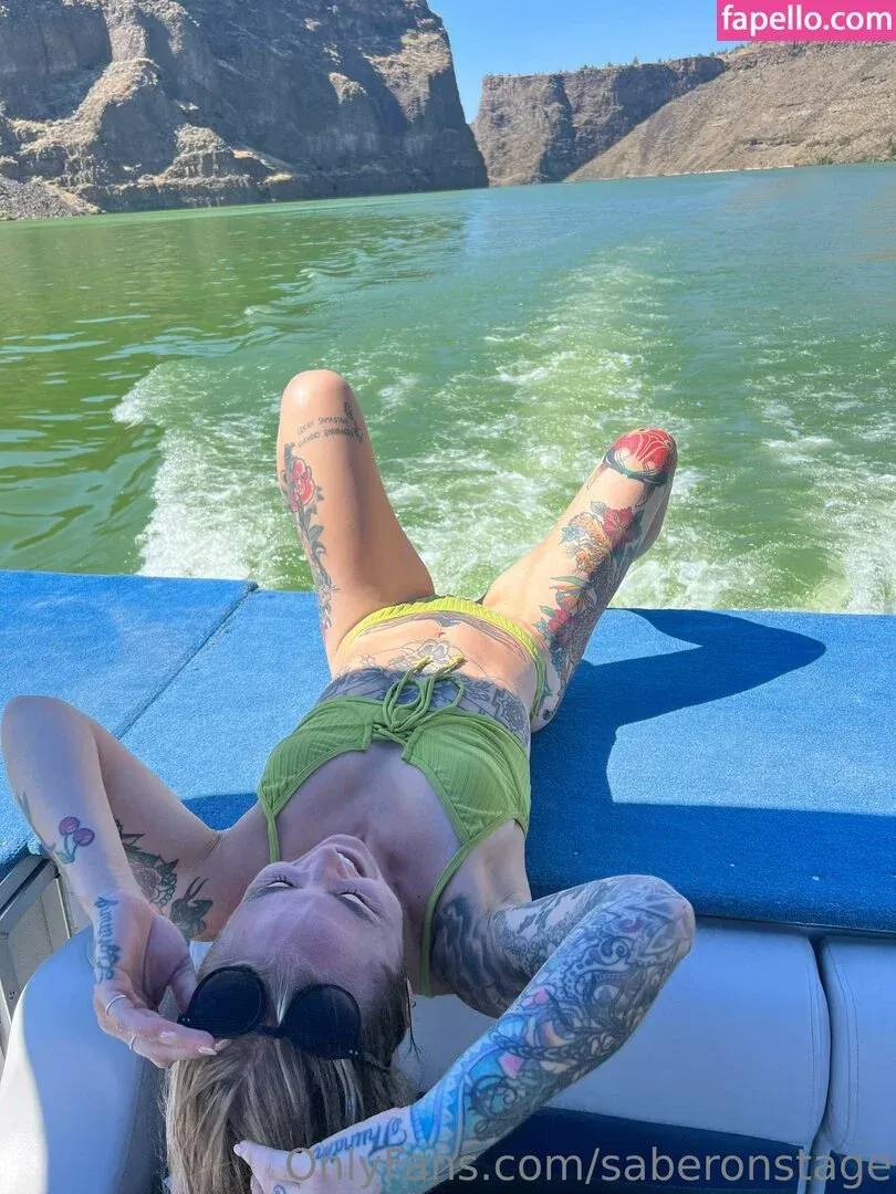 saberonstage Onlyfans Photo Gallery 