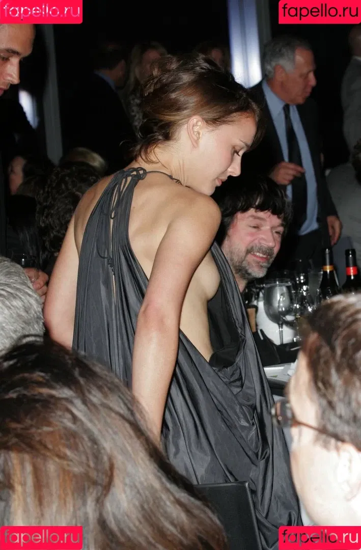 Natalie Portman Onlyfans Photo Gallery 