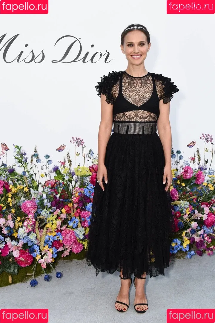 Natalie Portman Onlyfans Photo Gallery 