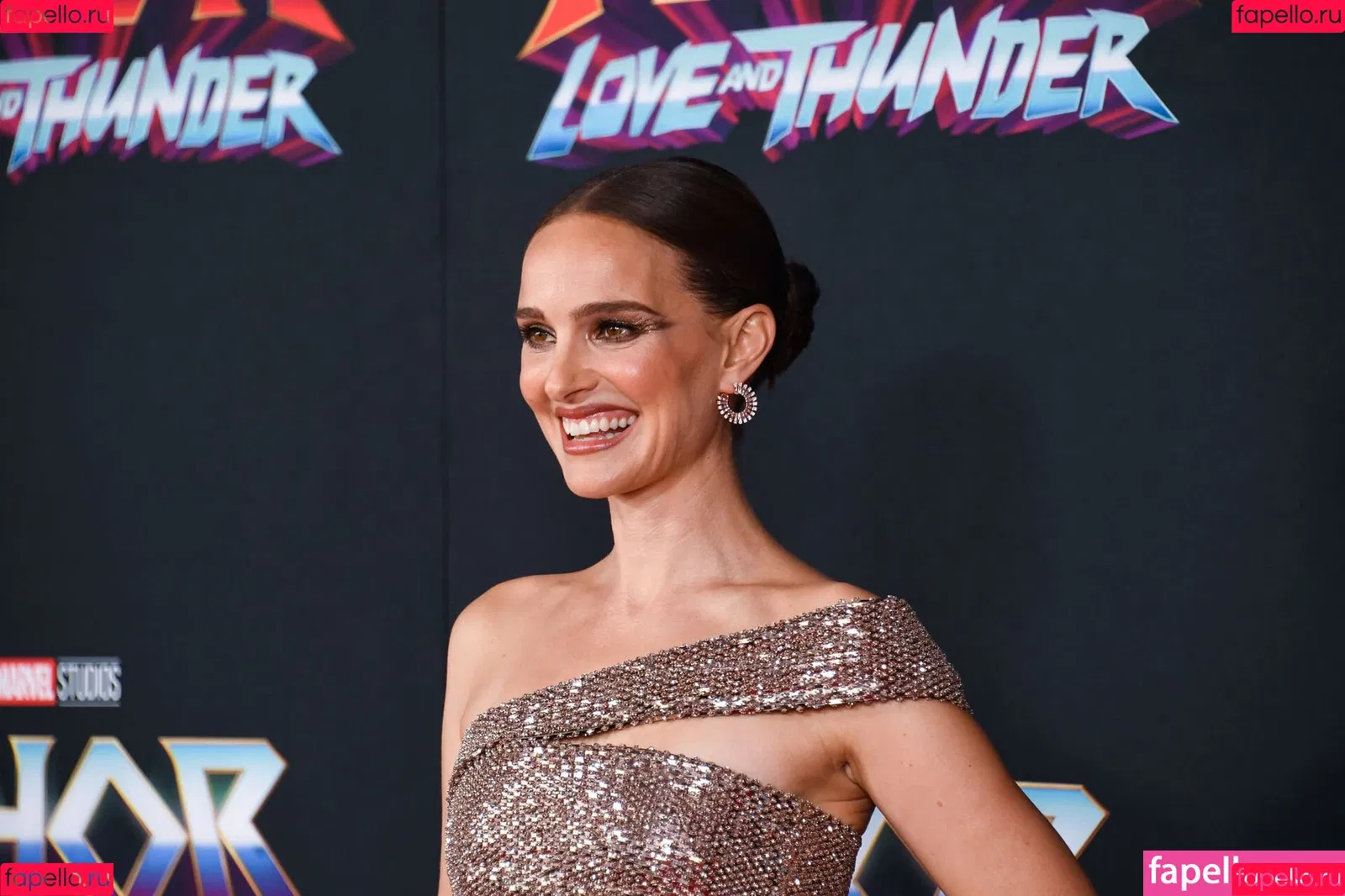 Natalie Portman Onlyfans Photo Gallery 