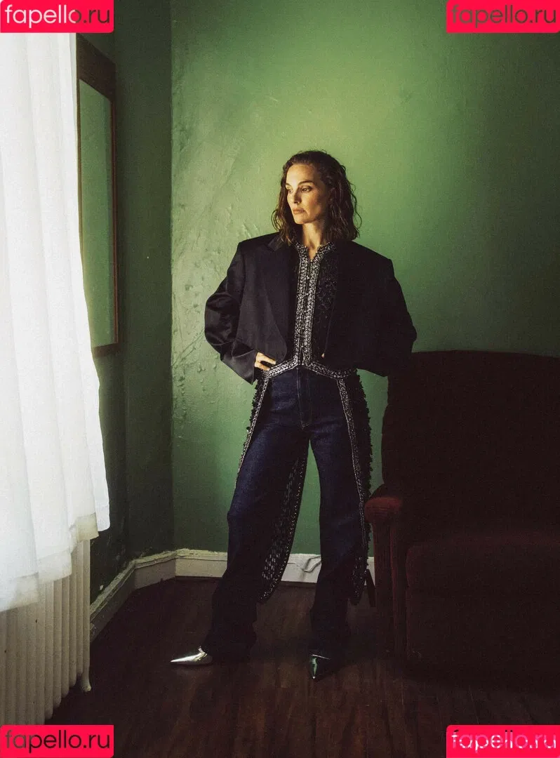 Natalie Portman Onlyfans Photo Gallery 