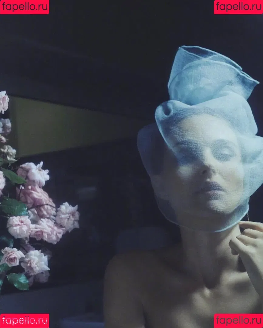 Natalie Portman Onlyfans Photo Gallery 