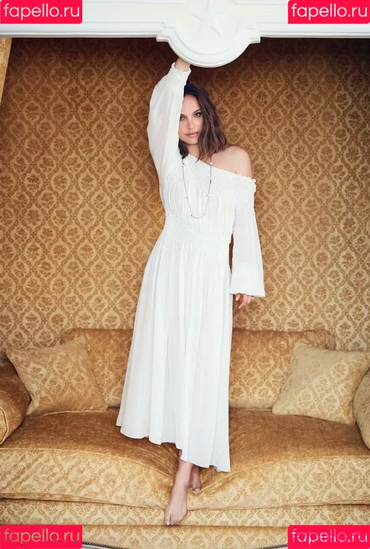 Natalie Portman Onlyfans Photo Gallery 