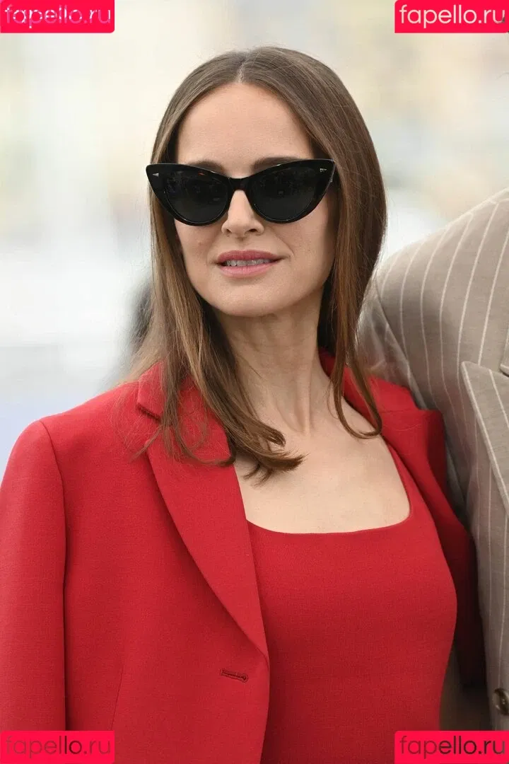 Natalie Portman Onlyfans Photo Gallery 