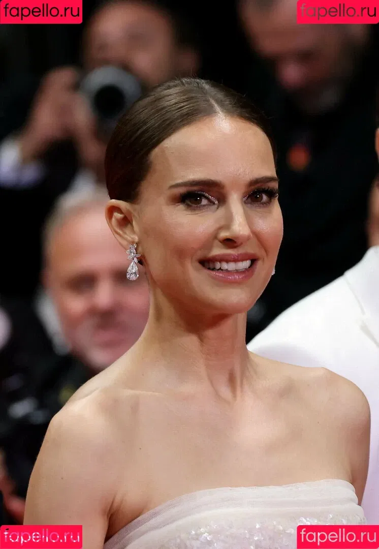 Natalie Portman Onlyfans Photo Gallery 