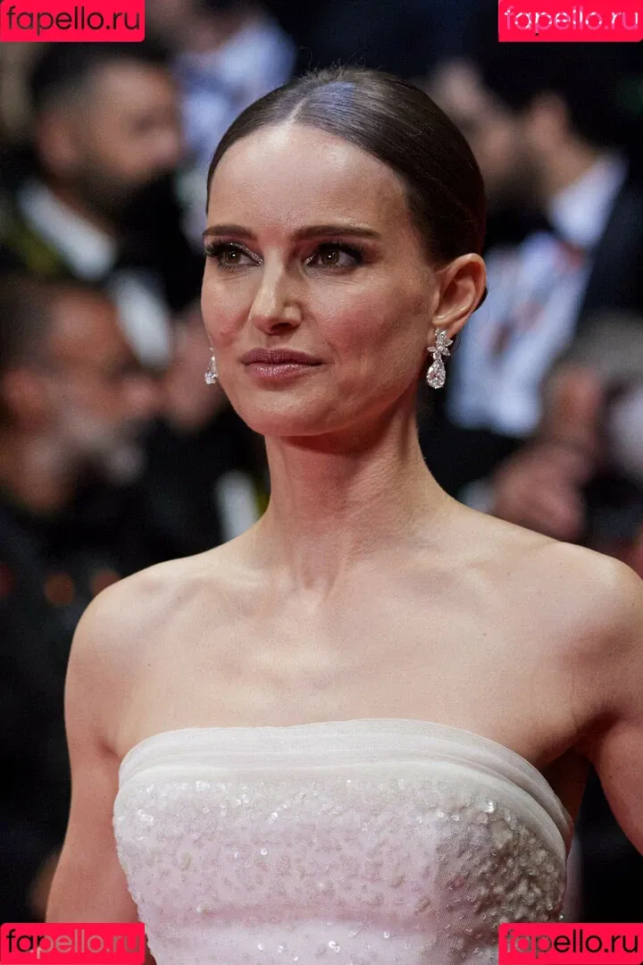 Natalie Portman Onlyfans Photo Gallery 