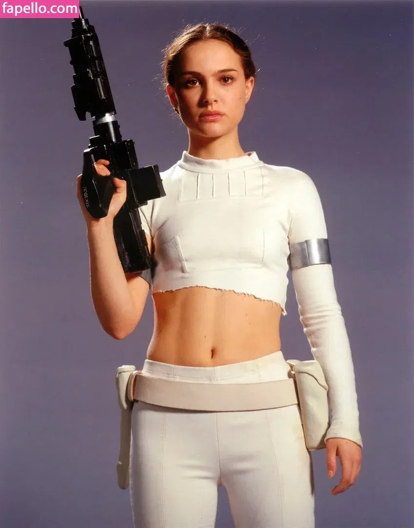 Natalie Portman Onlyfans Photo Gallery 