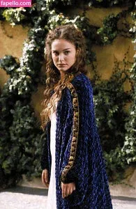 Natalie Portman Onlyfans Photo Gallery 