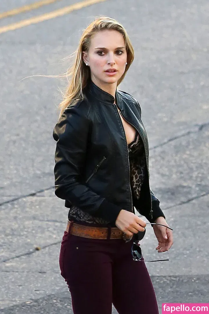 Natalie Portman Onlyfans Photo Gallery 