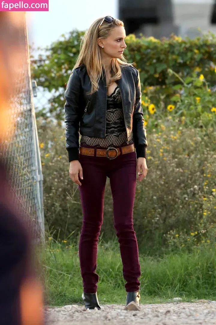 Natalie Portman Onlyfans Photo Gallery 