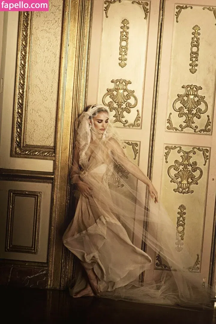 Natalie Portman Onlyfans Photo Gallery 