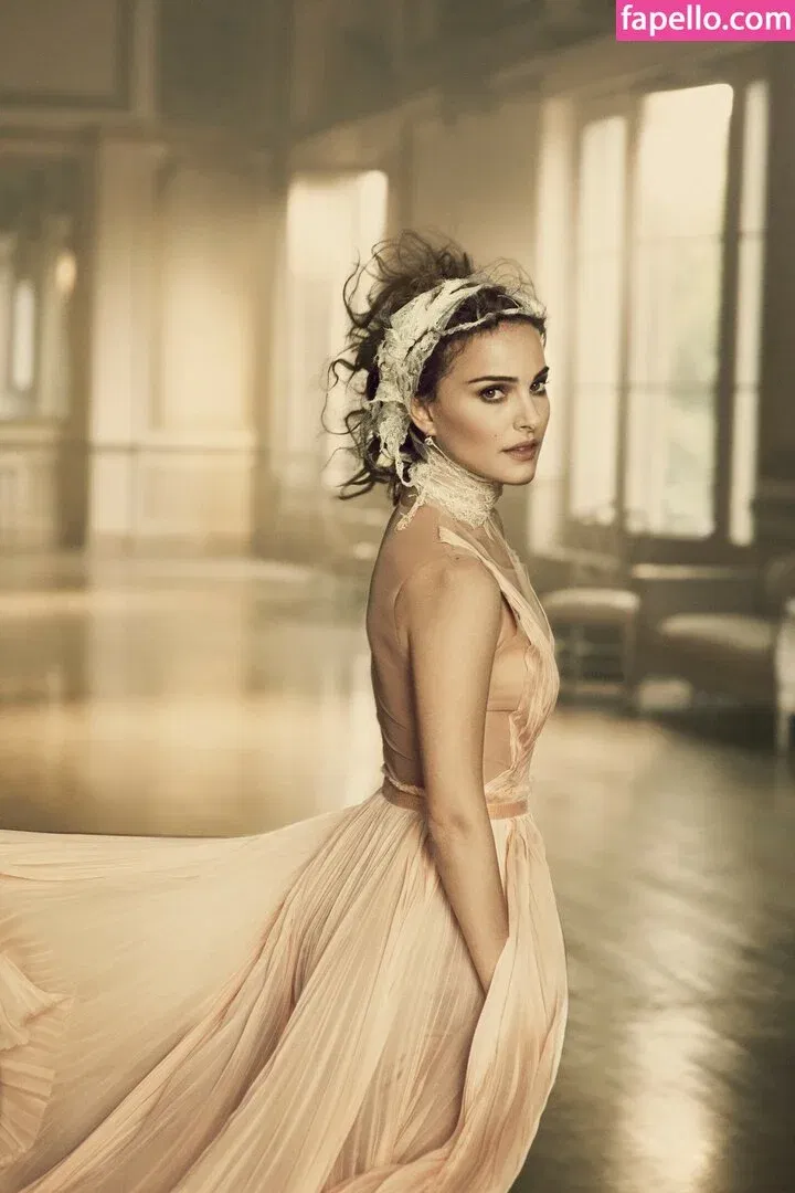 Natalie Portman Onlyfans Photo Gallery 