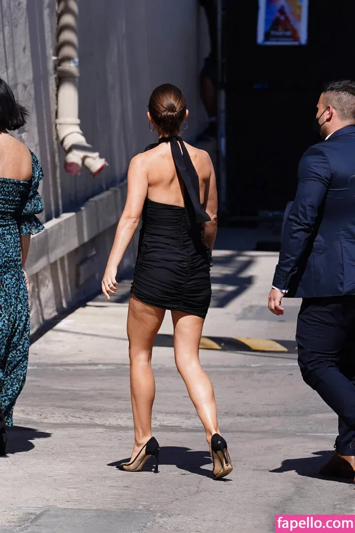 Natalie Portman Onlyfans Photo Gallery 