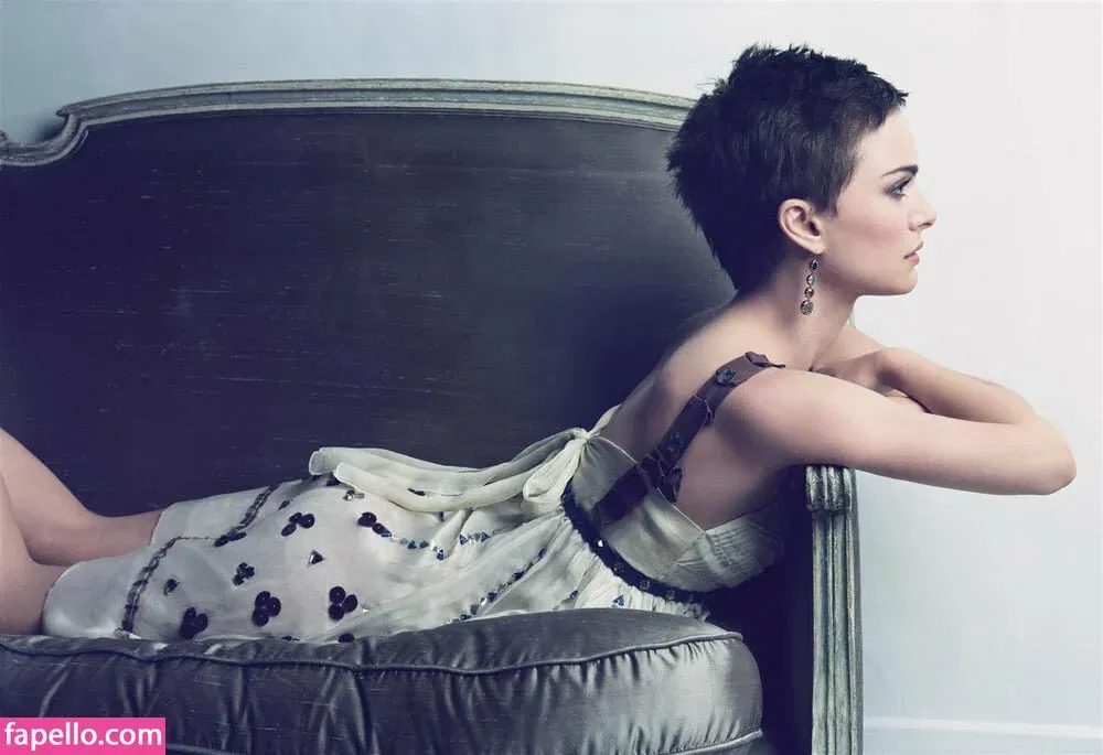 Natalie Portman Onlyfans Photo Gallery 