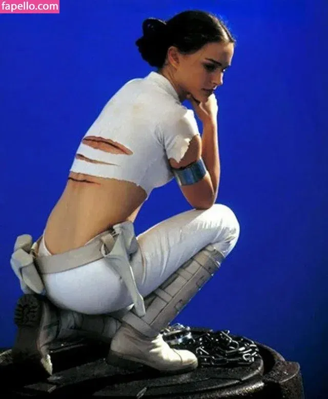 Natalie Portman Onlyfans Photo Gallery 