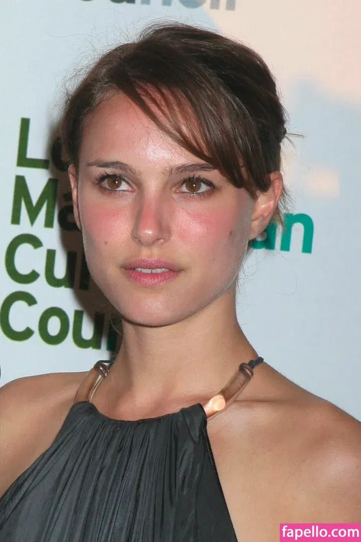 Natalie Portman Onlyfans Photo Gallery 