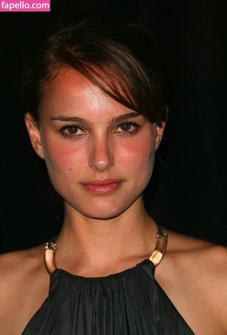 Natalie Portman Onlyfans Photo Gallery 