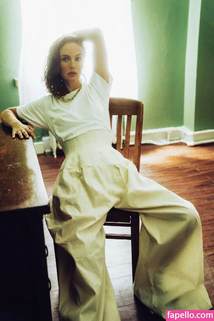 Natalie Portman Onlyfans Photo Gallery 