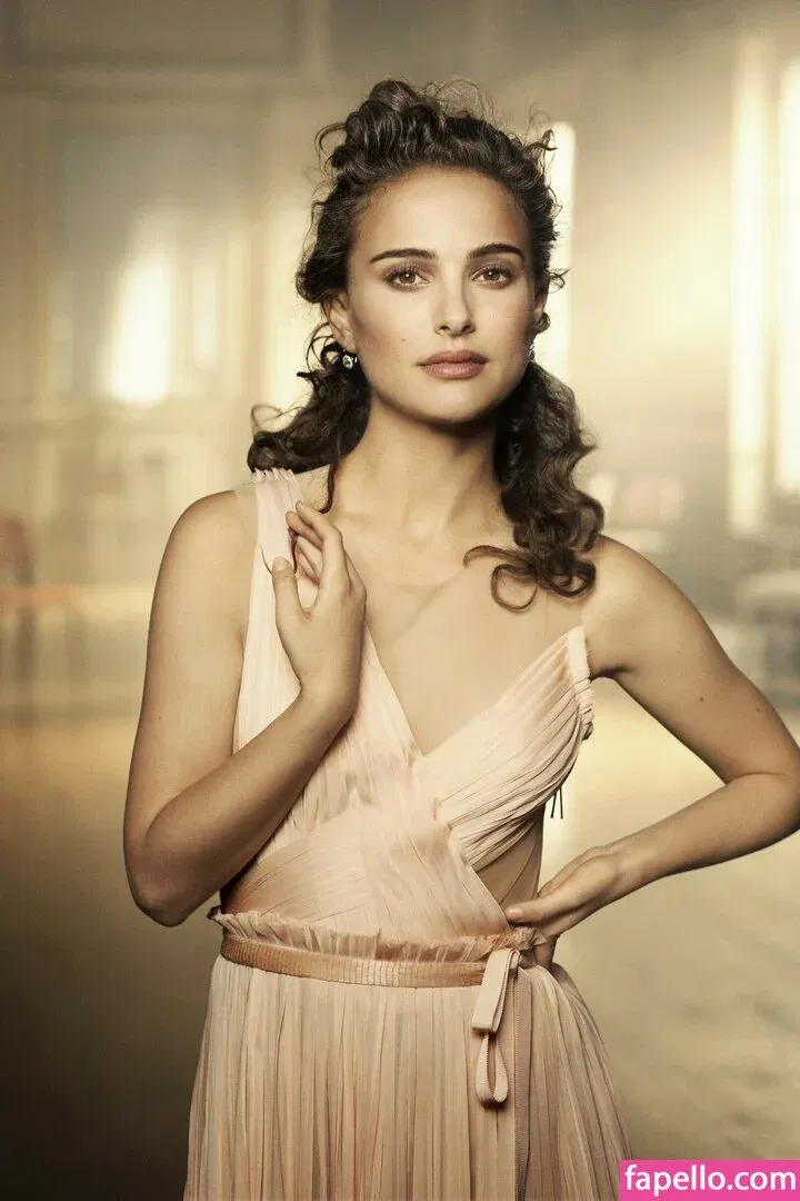 Natalie Portman Onlyfans Photo Gallery 