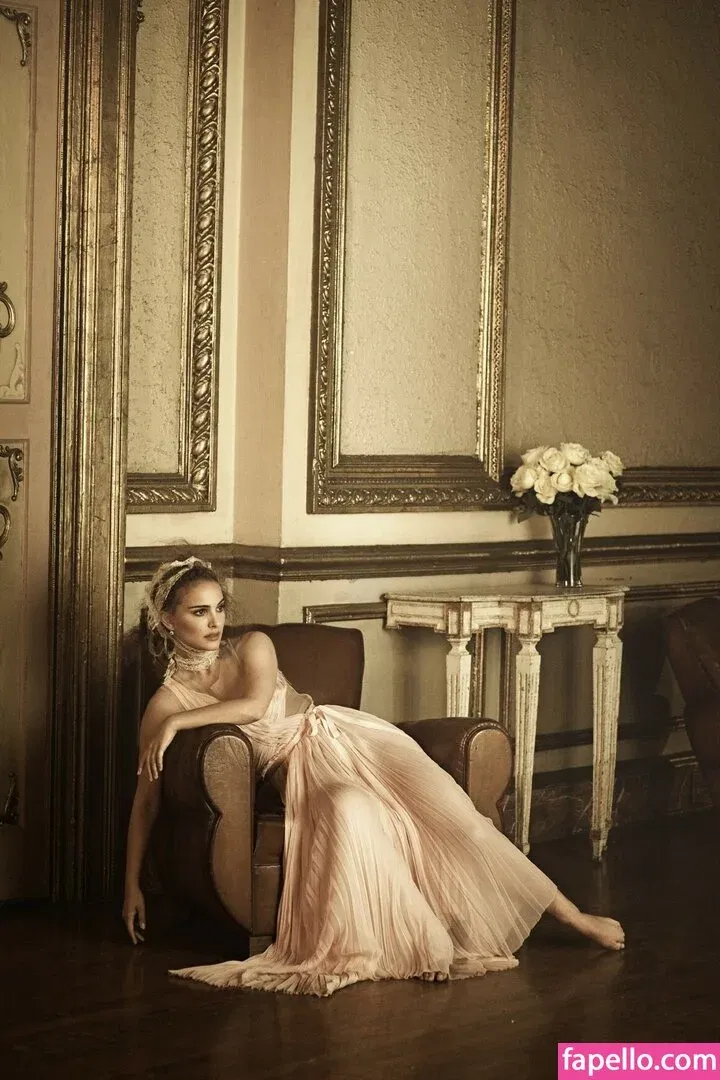 Natalie Portman Onlyfans Photo Gallery 