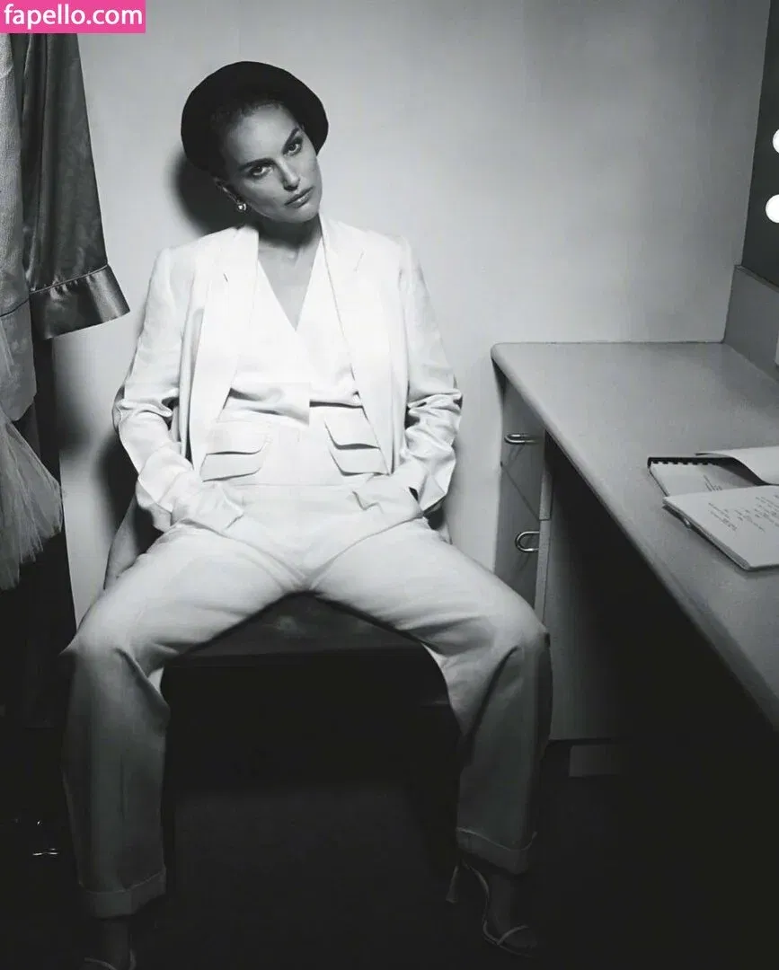 Natalie Portman Onlyfans Photo Gallery 