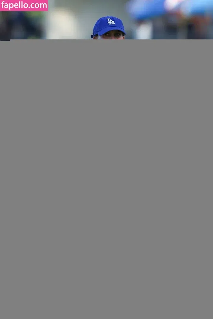 Natalie Portman Onlyfans Photo Gallery 