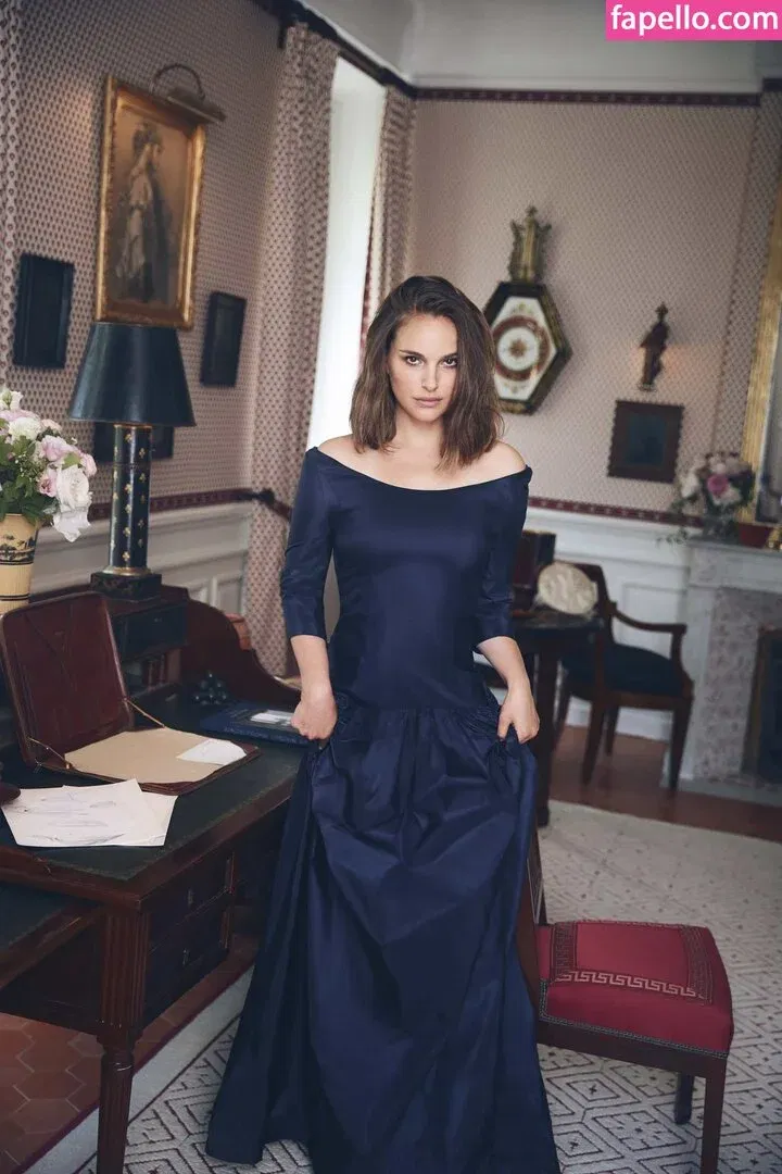 Natalie Portman Onlyfans Photo Gallery 