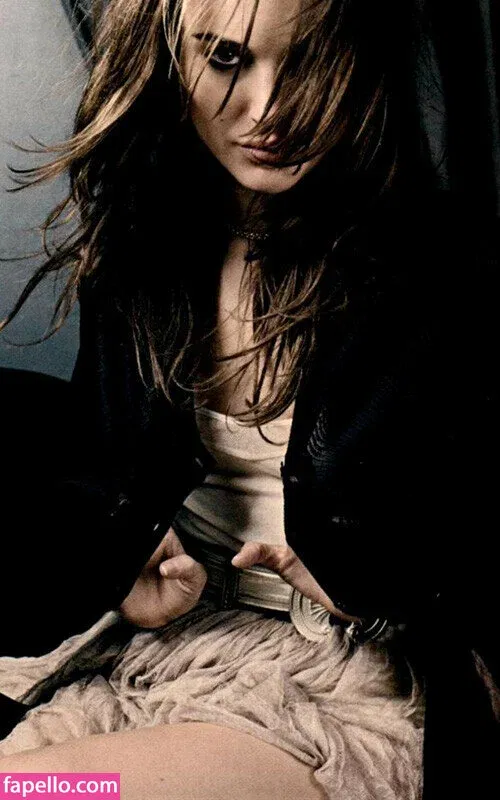 Natalie Portman Onlyfans Photo Gallery 
