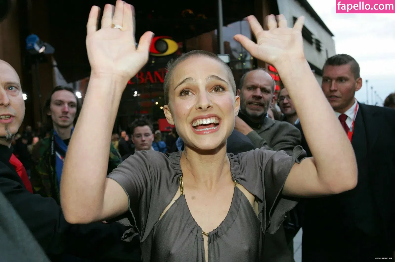 Natalie Portman Onlyfans Photo Gallery 