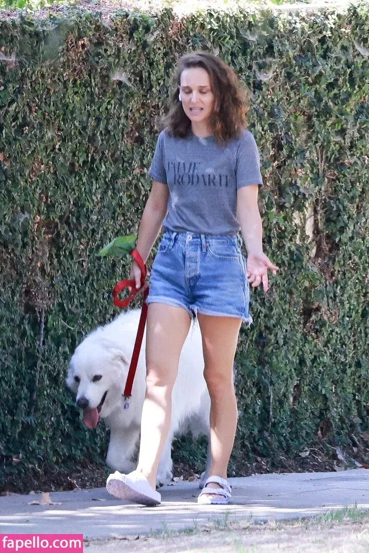 Natalie Portman Onlyfans Photo Gallery 