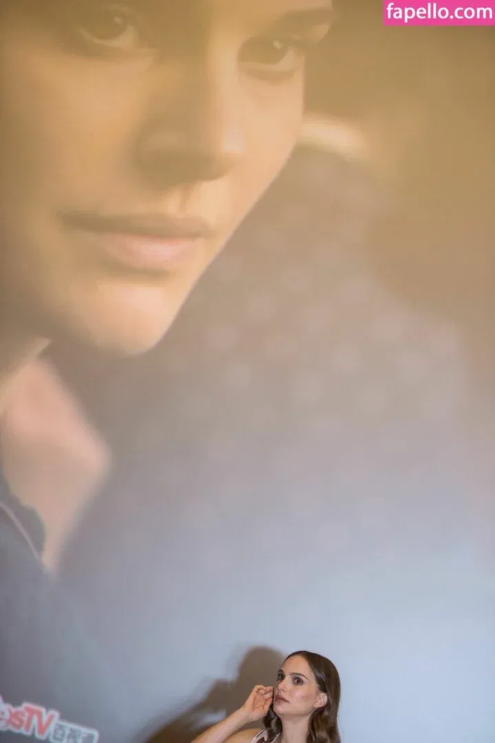 Natalie Portman Onlyfans Photo Gallery 