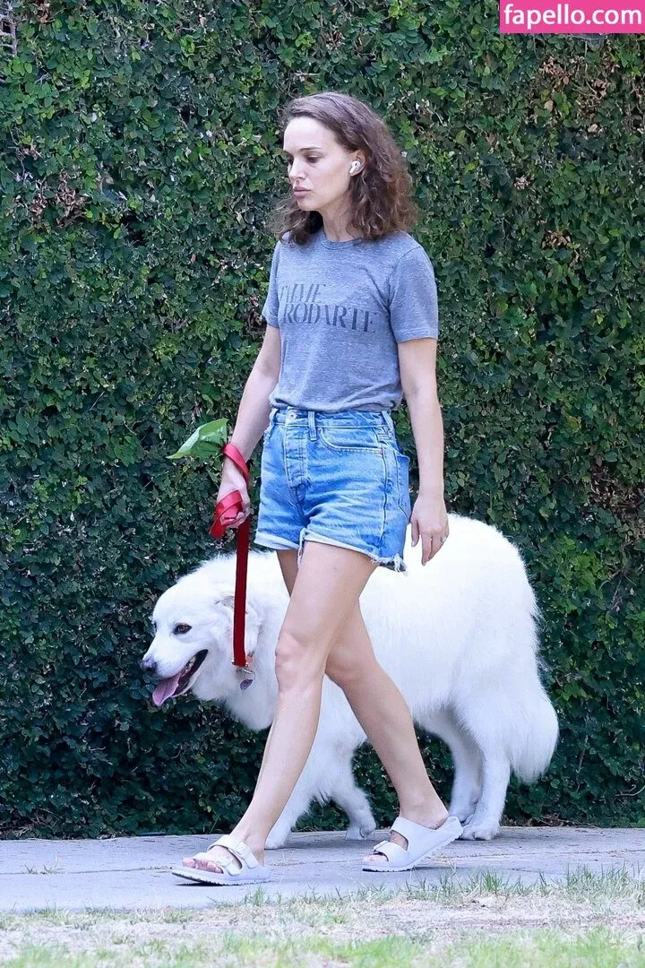 Natalie Portman Onlyfans Photo Gallery 