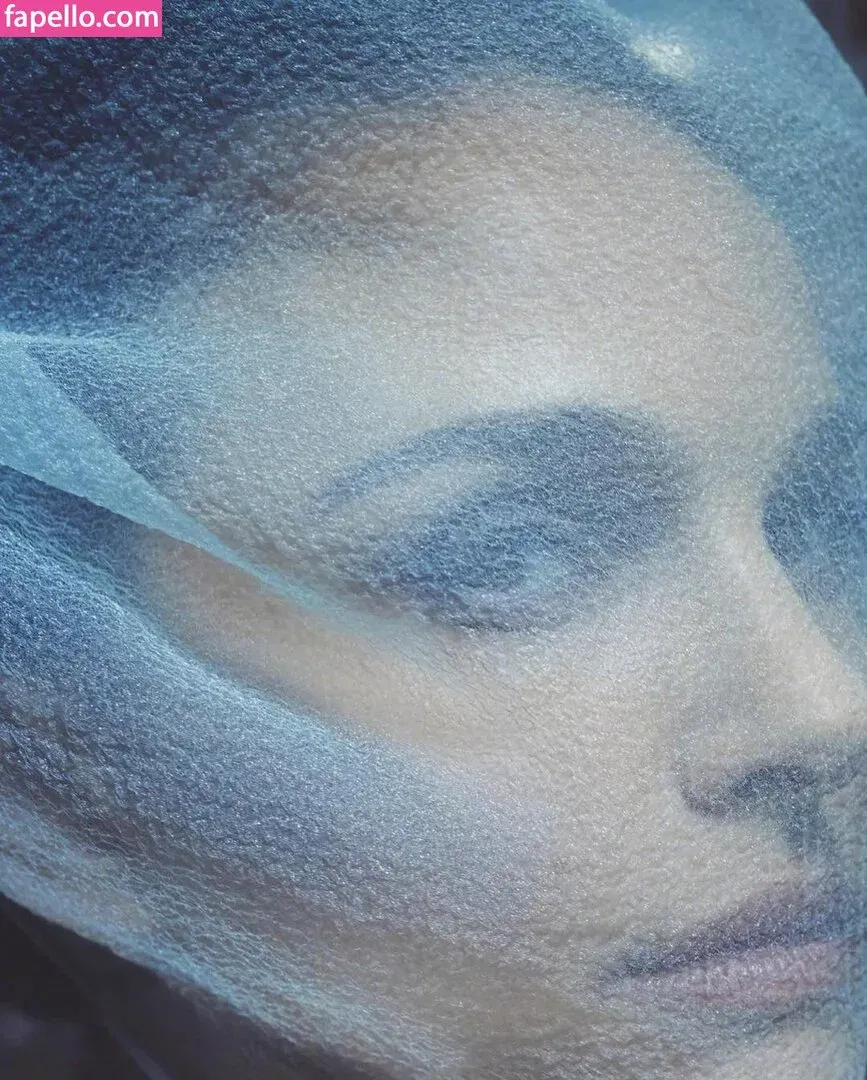 Natalie Portman Onlyfans Photo Gallery 