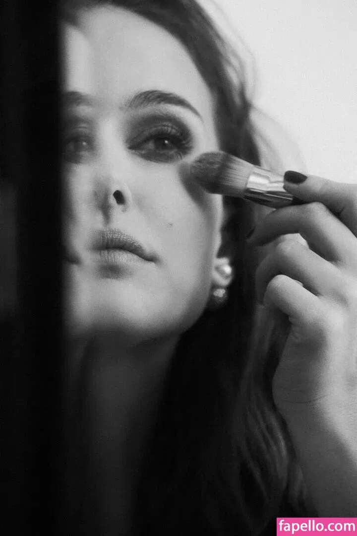 Natalie Portman Onlyfans Photo Gallery 