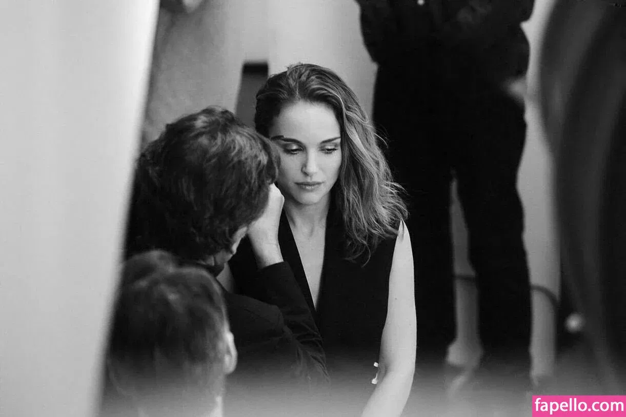 Natalie Portman Onlyfans Photo Gallery 