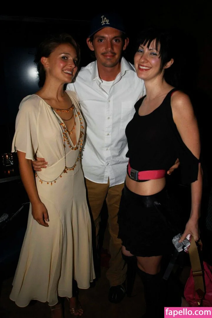 Natalie Portman Onlyfans Photo Gallery 