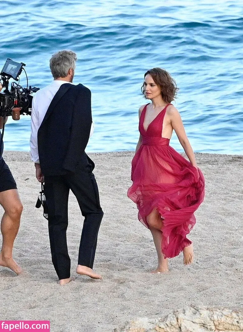 Natalie Portman Onlyfans Photo Gallery 